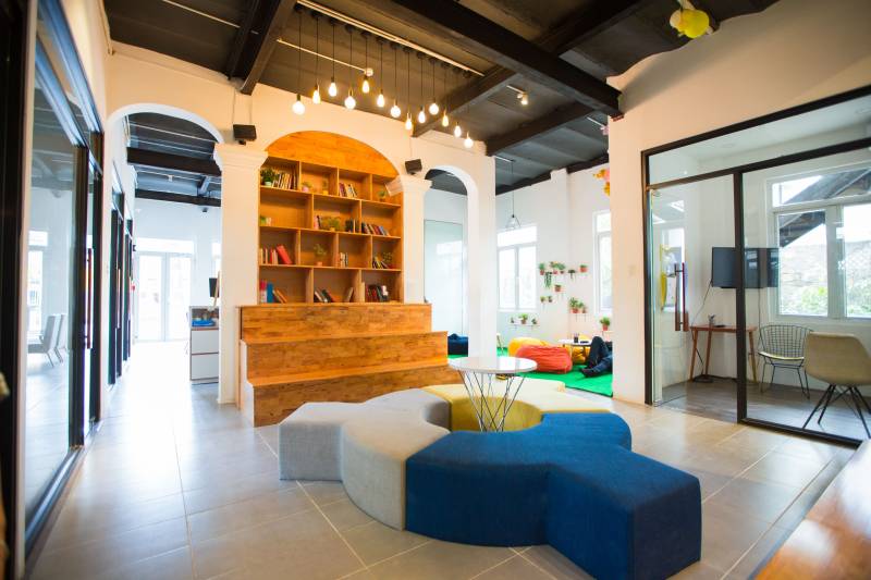 Achat bien immobilier de type locaux commerciaux en SCI IS à Wissembourg  ou Strasbourg en Alsace