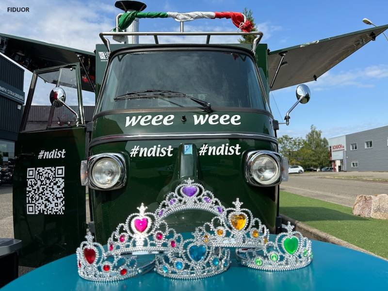 Ndist Le restaurant ambulant DON CARLO foodtruck avec la puccia et la portafoglio la pizza unique à Strasbourg STRASBOURG DON CARLO FOODTRUCK