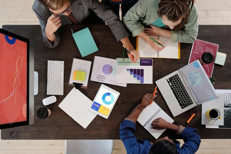 En quoi la start up doit avoir une croissance rapide pour être pérenne?